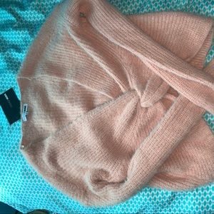 Rose pink knitted sweater